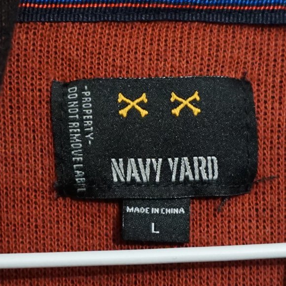 Light Slim Hoodie - Large/Medium - Picture 3 of 3